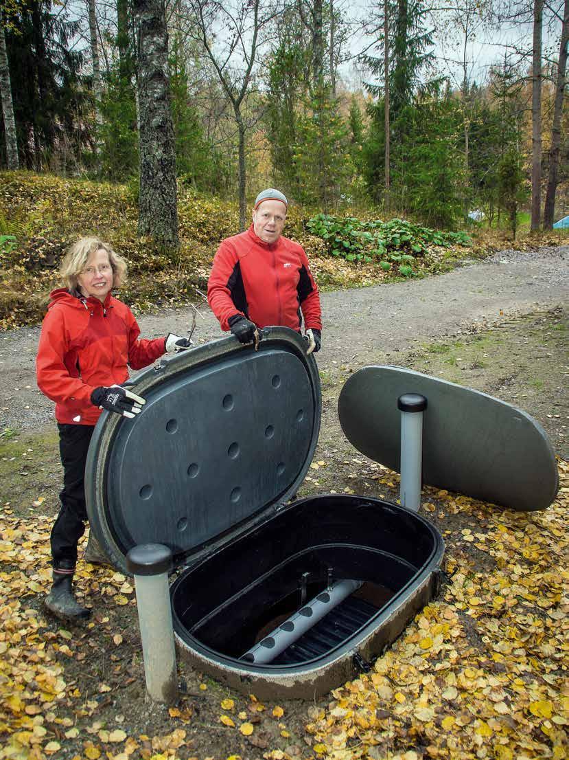 JÄTEVESI Pirjo Pajarinen ja Juha Leskinen saivat hyviä kokemuksia Uponorin harmaavesijärjestelmästä jo prototyypin testausvaiheessa.