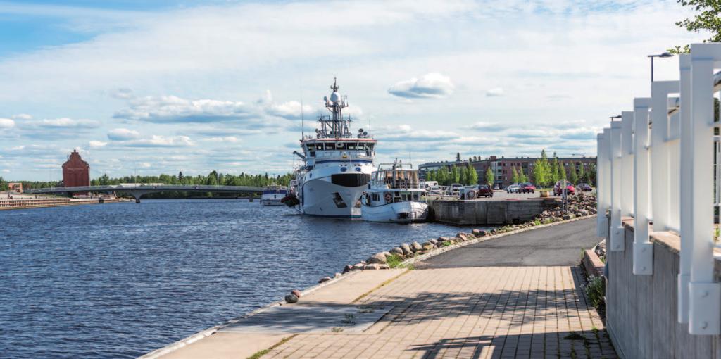 Kerrostalo- ja omakotiasumisen edut yhdistyvät Maston loistava sijainti sekoittelee ainutlaatuisessa suhteessa kaupunkiasumista ja luonnonläheistä miljöötä.