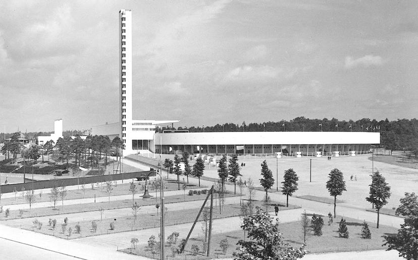 Stadionin puistikoksi kutsutaan aluetta, jonka Yrjö Lindegren ja Toivo Jäntti olivat hahmottaneet ehdottamansa stadionrakennuksen eteläpuolelle vuonna 1933 järjestetyssä arkkitehtikilpailussa (kuva