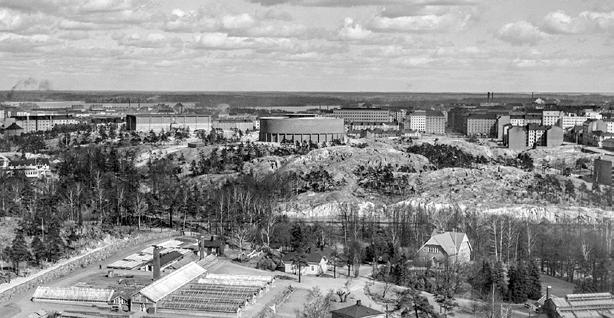 Vesilinnanmäki Töölönvuori ja Alppi Töölönvuori oli eräs niistä Helsingin seudun kukkuloista, joka oli ns.