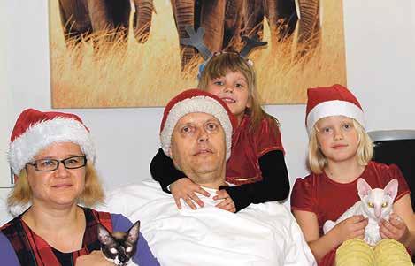 Lapsuuden kodissani ei joulua kauheasti juhlittu, joten Sari on saanut melko vapaasti tehdä meidän perheen joulusta sellaisen kuin on halunnut.