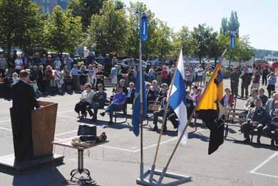 MAANPUOLUSTUSTAPAHTUMA 2015 SAVONLINNASSA Maanpuolustustapahtumaa vietettiin Savonlinnassa lauantaina 22.8. 2015. Tapahtuman suunnittelu oli alkanut jo 2013 syksyllä, kun mietittiin tukipyyntöjä Puolustusvoimille.