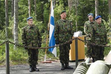 Hän kiitti myös Sulkavan reservin upseereita juhlan järjestämisestä sekä siitä, että upseerit ovat lupautuneet huolehtimaan tykin kunnossapidosta.