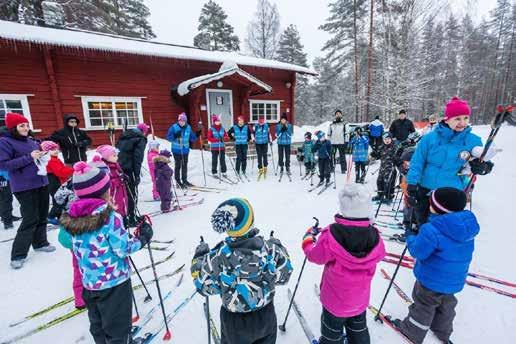 Talvipäivän vietto Patvinsuon kansallispuistossa 4.2. Lähtö urheilutalon parkkipaikalta (Koskikatu 12), kimppakyydeillä klo 8.30 kohti Patvinsuon kansallispuistoa. Paluu samaan paikkaan noin klo 17.