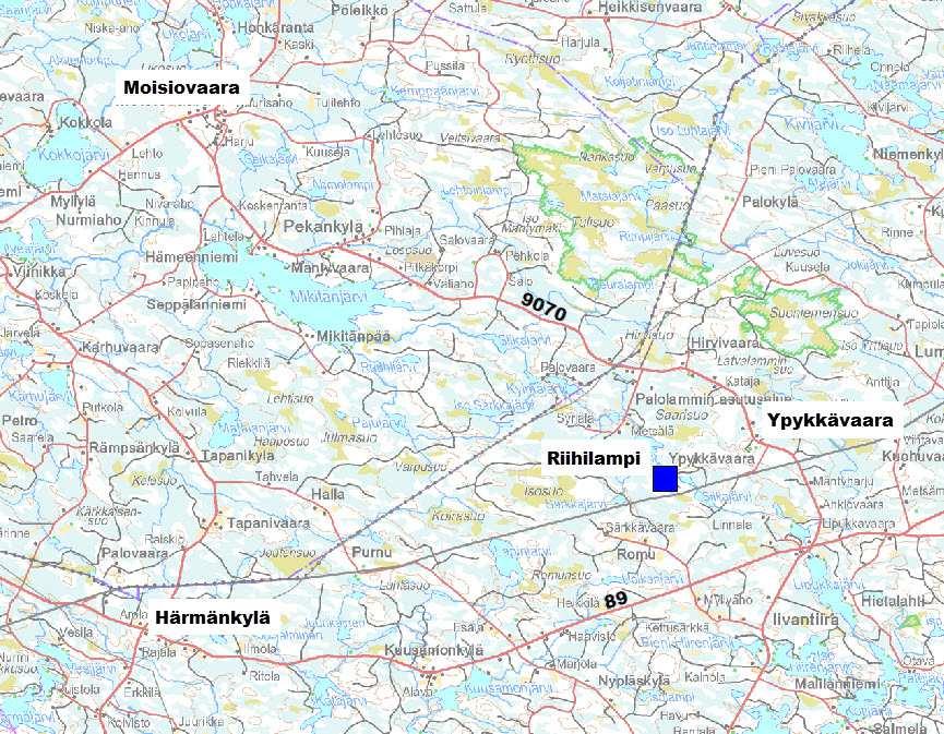 Esiintymän tutkimista hieman hankaloittaa sen eteläpuolella, hyvinkin lähellä sijaitseva junarata. Kuva 2. Kulku valtausalueelle. Fig 2. Access to the claim area. 1.