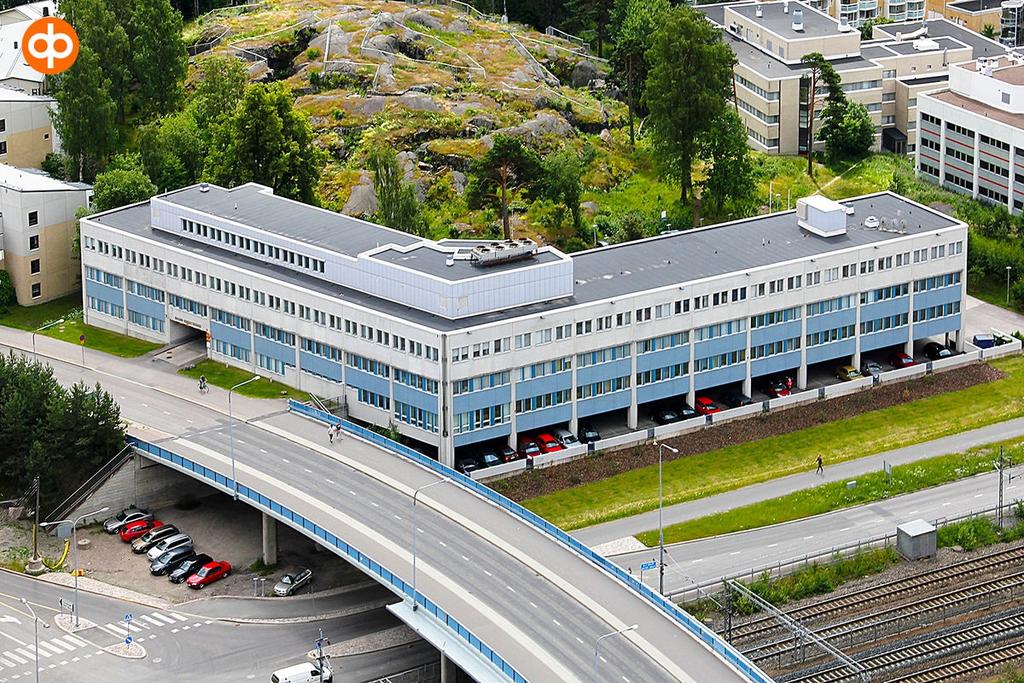 Kohde-esittely Näkyvällä paikalla Helsingin Malmilla sijaitseva toimistorakennus.