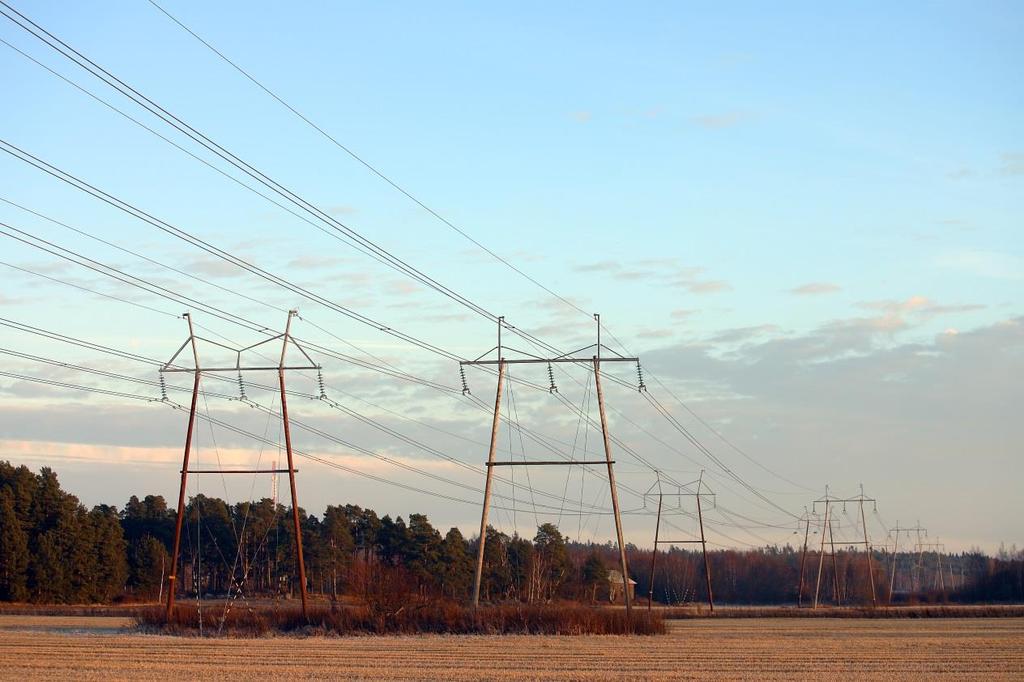 Muut palvelutuotteet Pori Energia Oy tarjoaa asiakkailleen myös sellaisia palvelutuotteita, jotka eivät ole sähkökunnossapidon huoltosopimuksen piirissä.