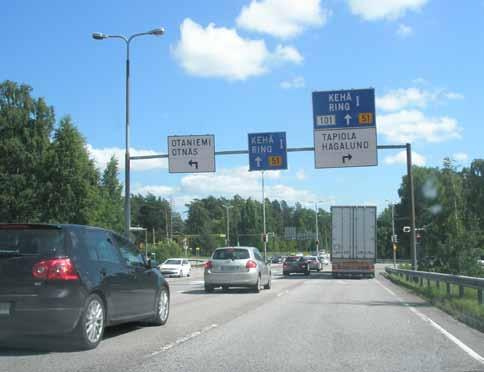 1. Suunnitteluprosessin kuvaus 1.1. Aikaisemmat suunnitelmat ja selvitykset Uudenmaan tiepiiri käynnisti vuoden 1997 alussa yleissuunnitelman laatimisen ympäristövaikutusten arvioinnilla (YVA) :n kehittämiseksi Espoon alueella.