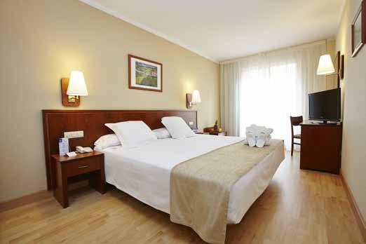 Osoite: Via Laietana 61, 08003 Barcelona Puhelin: +34 933 435 555 Internet: www.hcchotels.