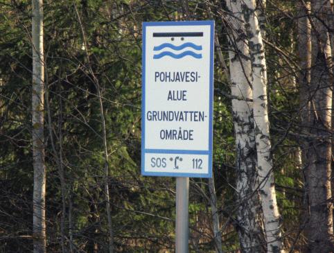 POHJAVEDET Pohjavesikysely kuvituskuva Mirjam Orvomaa tuolloin käynnissä olleesta vesienhoidon suunnitelmien kuulemisesta.