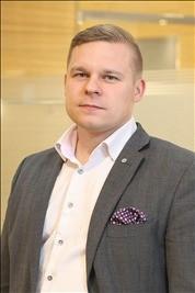 Päätetyt remontit: Muut tiedossa olevat korjaustarpeet: paneleiden ja lauteiden uusinta. 2000 tuuletusparveke- ja seinämaalauksia.