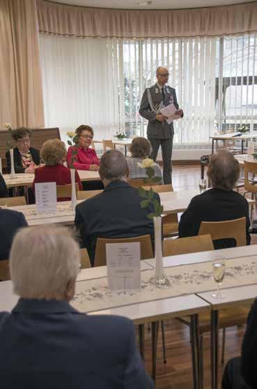 Molemmista hankkeista laaditaan kustannusarviot, joiden laskelmien perusteella ratkaistaan, kuimpaa hanketta lähdetään kaavoittamaan ja viemään eteenpäin.