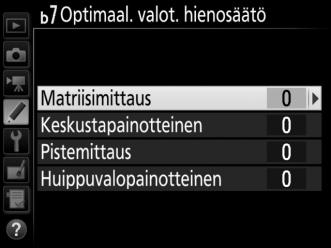 b5: Matriisimittaus G-painike A Mukautettujen asetusten valikko Valitse U Kasvojentunnistus päällä, jos haluat käyttää kasvojentunnistusta kuvatessasi etsimen avulla muotokuvia, joissa käytetään