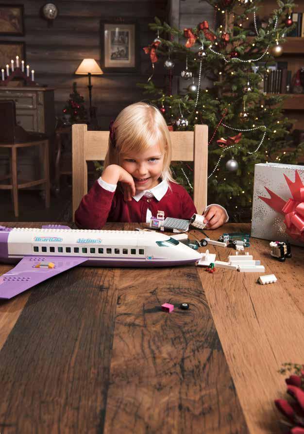 12. Lego Friends 41318