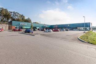 http://tiloja.fi/toimitilat/233703 11 m² http://tiloja.fi/toimitilat/223765 15 m² Vapautumassa http://tiloja.