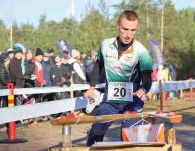 Kesäsuunnistuskauden viimeinen suuri seuraviesti Halikkoviesti järjestettiin lauantaina 21.10. Salossa, Angelniemen Ankkurin isännyydessä. Tapahtumapaikalla vallitsi yllättävän hieno syyssää.