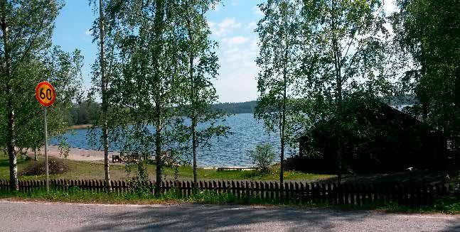tulevaan junaan) sekä Somerolta (yhteys Helsingin junaan