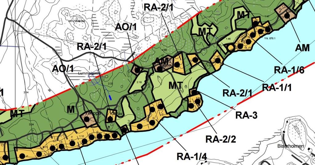 Selvitysalue on Sauvon royk:n (3/2003 Suunnittelukeskus) mukaisesti M (maa- ja metsätalousalue), MT (maatalousalue), AO/1 (erillispientalojen alue), RA-3 (loma-asuntoalue) ja AM (maatilojen