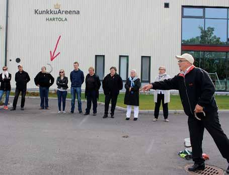 Vuoksenrantalaiset sinnittelliit toiseksi (Antreelaiset voittiit! - toim.huom!) 3-ottelussa Eija Virolainen Vuoksenranta-Kirvu-Antrea perinteinen 3-ottelu käytiin Hartolan markkinoiden aikaan 2.9.