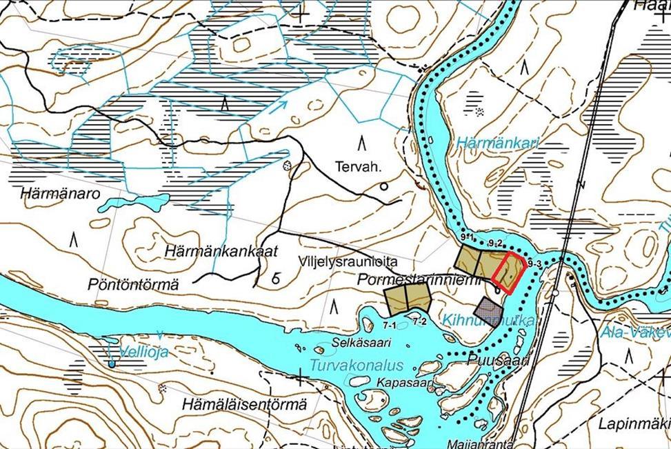 6 (26) 2 KOHTEEN ESITTELY Rakennettava kesämökki tulee sijaitsemaan Taivalkosken Pormestarinniemellä Iijoen ja Kostojoen risteyksessä.