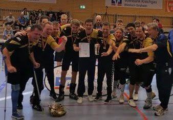 LEIPZIGIN JOUKKUEET JULKISTETTU Deutscher Meister 2015 - BV Leipzig (Kuva: Sitzvolleyball Leipzig) 11.11.2015 12:30 (Marko Julin/MA) Kansainväliset kisat jatkuvat. 28.-29.11.2015 Leipzigissa Saksassa pelattavaan 9.