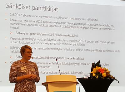 KIRA-digi ohjelman digipäällikkö Teemu Lehtinen kertoo jälleen kerran, miten digitalisaatio alustatalous