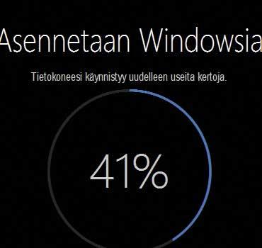 Napsauta sitten painiketta Päivitä versio nyt. Asennustiedoston lataaminen alkaa, ja sitä täytyy latauduttuaan kaksoisnapsauttaa. Päivittäminen alkaa automaattisesti koneen käyn- 0 nistyttyä.