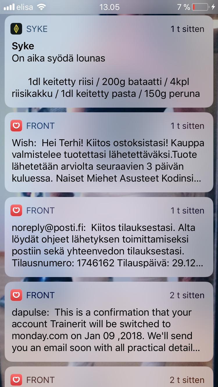 PUSH-ILMOITUKSET Push -ilmoitusten avulla valmennettavalle voi ajastaa esim. muistutuksia ruokailujen suorittamisesta tiettyyn kellon aikaan.