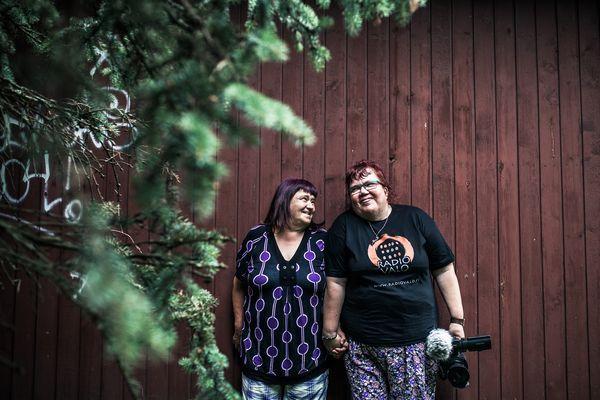 12 hienoa aikaan. Sitoutuminen on tärkeää, sillä kesken kaiken on vaikeaa löytää uutta tekijää tilalle. Muille tulee ikävä olo, jos joku jättää porukan. Vain sairastuminen on hyvä syy.
