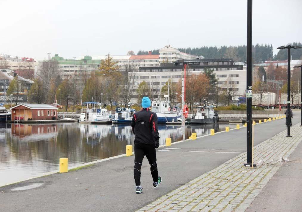 Reitin maisemalliset arvot otetaan huomioon kokonaisuutta suunniteltaessa. Suomen luonto tarjoaa erinomaisia lähiliikuntareittejä, joissa voi rauhoittua ja rentoutua liikunnan parissa.