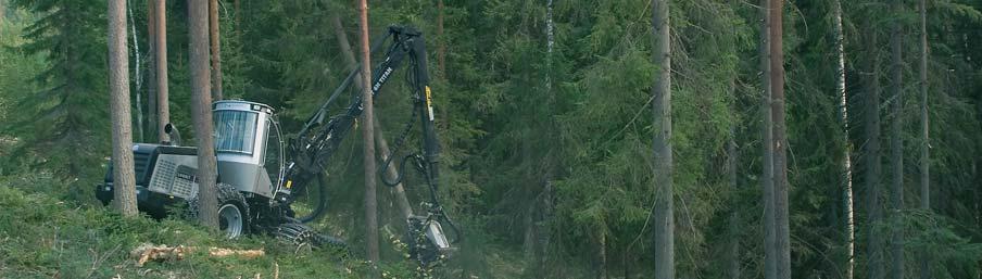 5 PUUN KORJUU JA KULJETUS Metsäteollisuuden ja Metsähallituksen hakkuiden koneellistamisaste kasvoi 97 prosenttiin vuonna 2004.