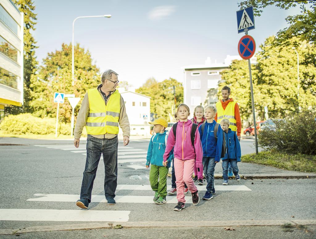 Suojatiekampanja Hankkeessa toteutetaan suojatiekampanja, johon yhdistetään laaja tiedotuskokonaisuus Imatran kaupungin tiedostuskanavissa.