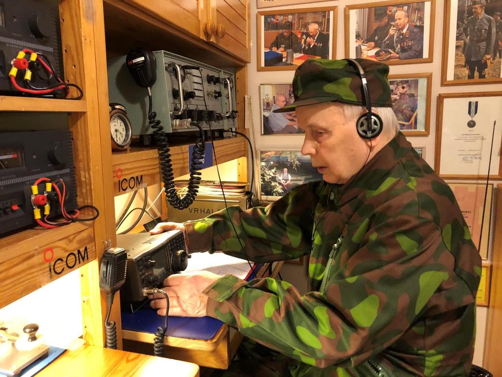 PRT OH100 (PRT25) OH1FJ: OH100-tapahtuma, 6.12.2017 Aamu alkoi 06.00 Radioputket lämpenemään STBY asentoon. CW toiminta alkoi klo 08.00 kuuntelua, asemat kuuluivat heikosti aluksi.