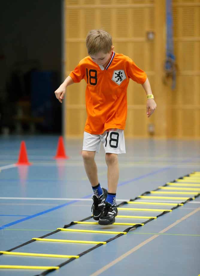 kenelle? Ohjaaja- ja valmentajakoulutukset ovat tarkoitettu valmentajille, joilla on jo jonkin verran kokemusta sekä halu kehittyä ohjaajana ja valmentajana.