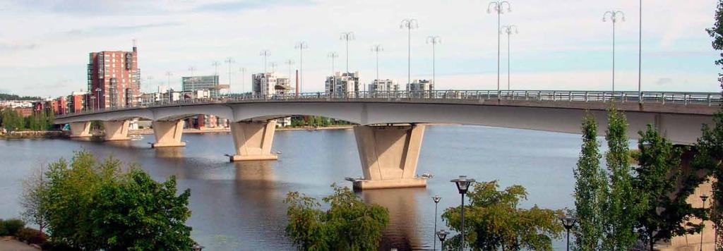 Laajennetussa yleistarkastuksessa tarkastajalla on käytössään siltakurki tai muu henkilönostin, jolla sillan alle päästään rakenteita tutkimaan.