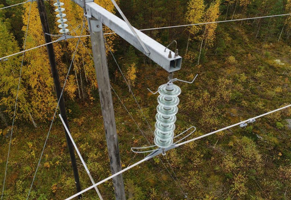 Syyskuussa Vesan Ilmakuvaus pilotoi 110 kv:n ilmajohdon lentotarkastuksia. Lentosuoritetta kertyi yhteensä yli 5 km, jolla tarkastettiin 2,7 km linjaa ja yhteensä 12 pylvästä.