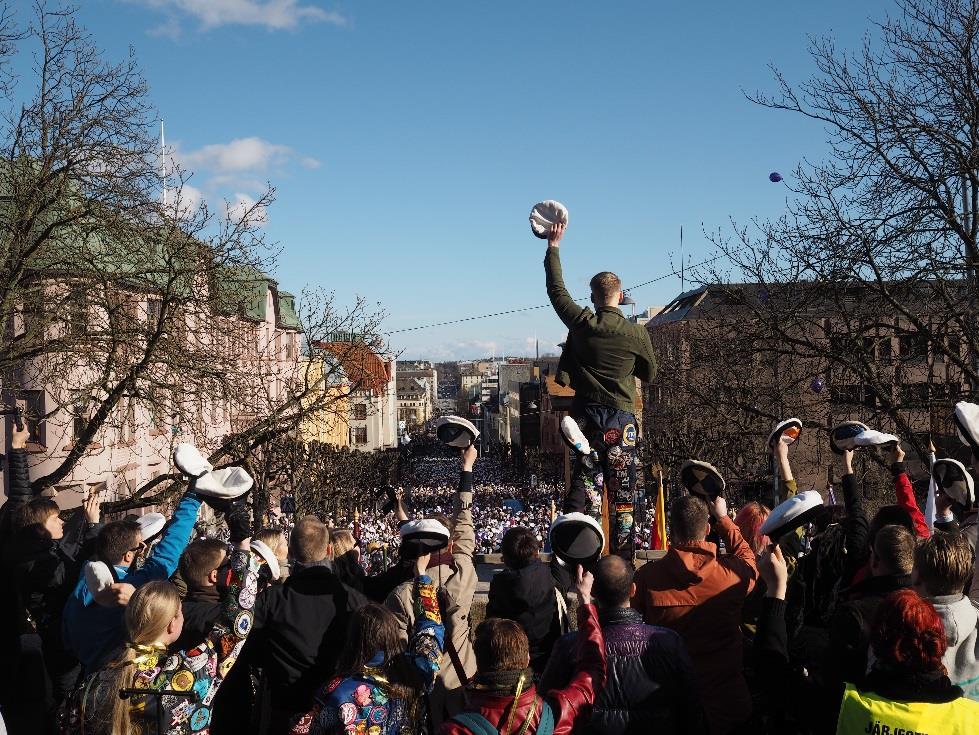 TYYn tapahtumia 2018 Fastlaskiainen 13.2. Ylioppilaskuntien yhdistyminen 23.2. Aprillirock 28.3. TAI 29.3. TYYlikäs vappu 30.