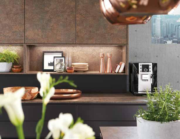 1 TOUCH 340 Lakkalaminaatti, musta supermatta COLOR CONCEPT 355 Ferro Bronze VEDINKAUKALO 017 Musta 1 Valaistut hyllyköt luovat