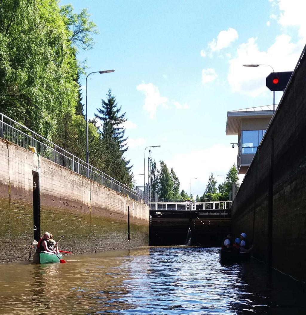 Vaikka reitti kulkikin varsin urbaanissa ympäristössä Lempäälän keskustan ympäri, nähtiin vesillä muiden veneilijöiden lisäksi myös runsaasti erilaisia lintuja.