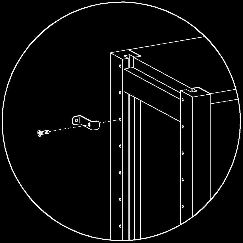 Kiinnikettä käytetään jokaisessa tikkaassa. Takalevyyn on tehtävä aukko seinäkiinnikettä varten. Huom! Ennen kuin kiinnität hyllykön seinään, tarkista seinän tukevuus.