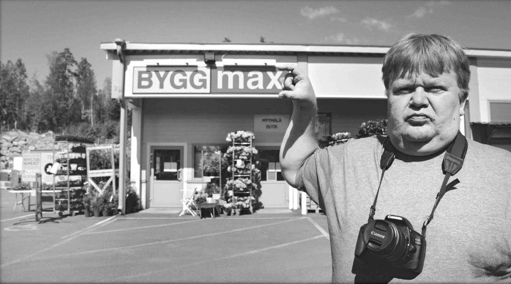 Byggmaxin suomalainen mies 2015 > Radiomainonta osana Byggmaxin menestyksekästä