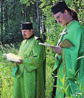Juhlaliturgia toimitettiin Nurmeksen ortodoksisessa kirkossa seuraavana päivänä 29.6.