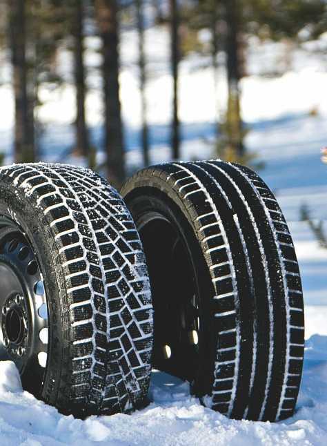 lamellointi oli jo käytännössä loppuun kulunut. Molemmat renkaat olivat myös jo materiaaliensa osalta ikääntyneet.