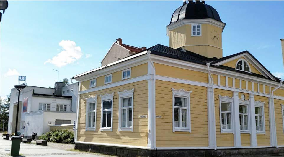 9 21 Raatihuoneentori Torin umpikulmamuoto esiintyy ensimmäisen kerran Pehr Cedersparren asemakaavassa vuodelta 1731. Torin umpikulmaisuus ei kuitenkaan ole ihan täydellisesti toteutunut.