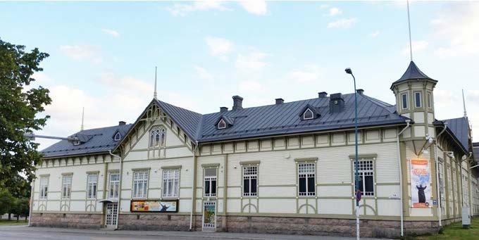 37 Kauppatori Kauppatori on ollut markkinapaikkana vuodesta 1914 lähtien. Siihen asti markkinoita pidettiin Raatihuoneentorilla, joka kävi sitten liian ahtaaksi.