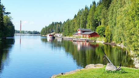 16 Koskikara Arkkitehti Eino Pitkäsen 1940 suunnittelema funktionalismia edustava Kajaani Oy:n johtajan edustusasunto aina1980-luvun lopulle asti. Rakennuksessa on nykyisin Ravintola Sirius.