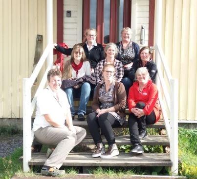 Pohjanmaa Pohjanmaalla on käynnistynyt ruoka-artesaanien toinen opintoryhmä. Ryhmässä on seitsemän osallistujaa, jotka kaikki ovat motivoituneita ja kiinnostuneita artesaaniruuasta.