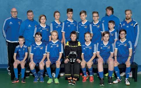 C2003-D2004 POJAT Pelaajat: Eemil Ahdevainio, Jarkko Ahonen, Nico Harju, Kim Hirvasniemi, Miko Inkinen, Jesse Heikkilä, Nestori Kalpio, Anton Kivelä, Aapeli Korvenpää, Eeli Laukkanen, Matias