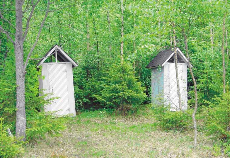 Ulkokäymälöitä. Järki-hanke, 2003. MAITOHUONEIDEN JÄTEVEDET Karjatalouden kuormitus lasketaan yleensä mukaan hajakuormitukseen, vaikka se luonteeltaan onkin enemmän pistemäistä kuormitusta.