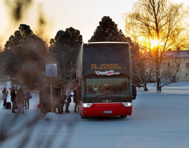 F8 F8 Helsinki - Turku - Pori - Vaasa - Oulu Liikennöintipäivät M-S M-S M-S M-S M-S M-S Operation days Daily Daily Daily Daily Daily Daily Helsinki, Kamppi 7:40 9:40 12:15 14:15 16:15 19:15 Helsinki,